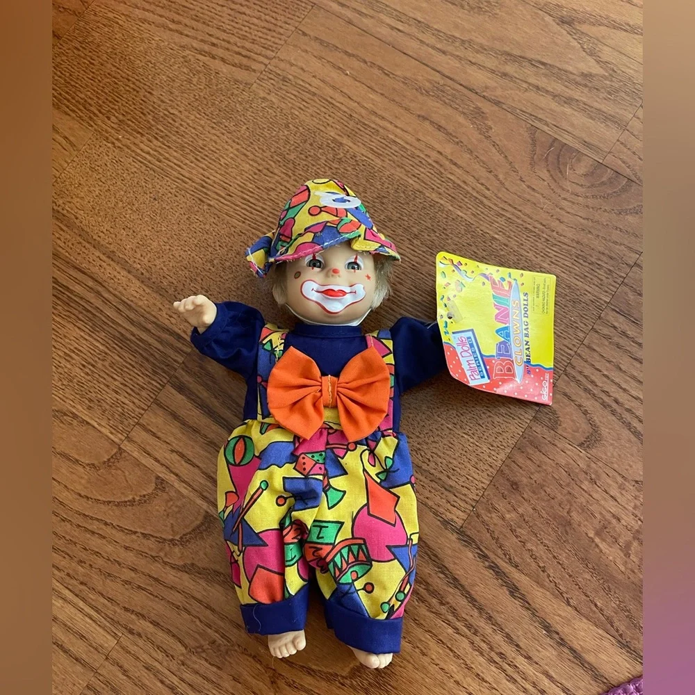 Gigo Clown Doll